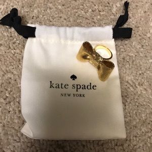 Kate spade bow ring. 6. NWOT